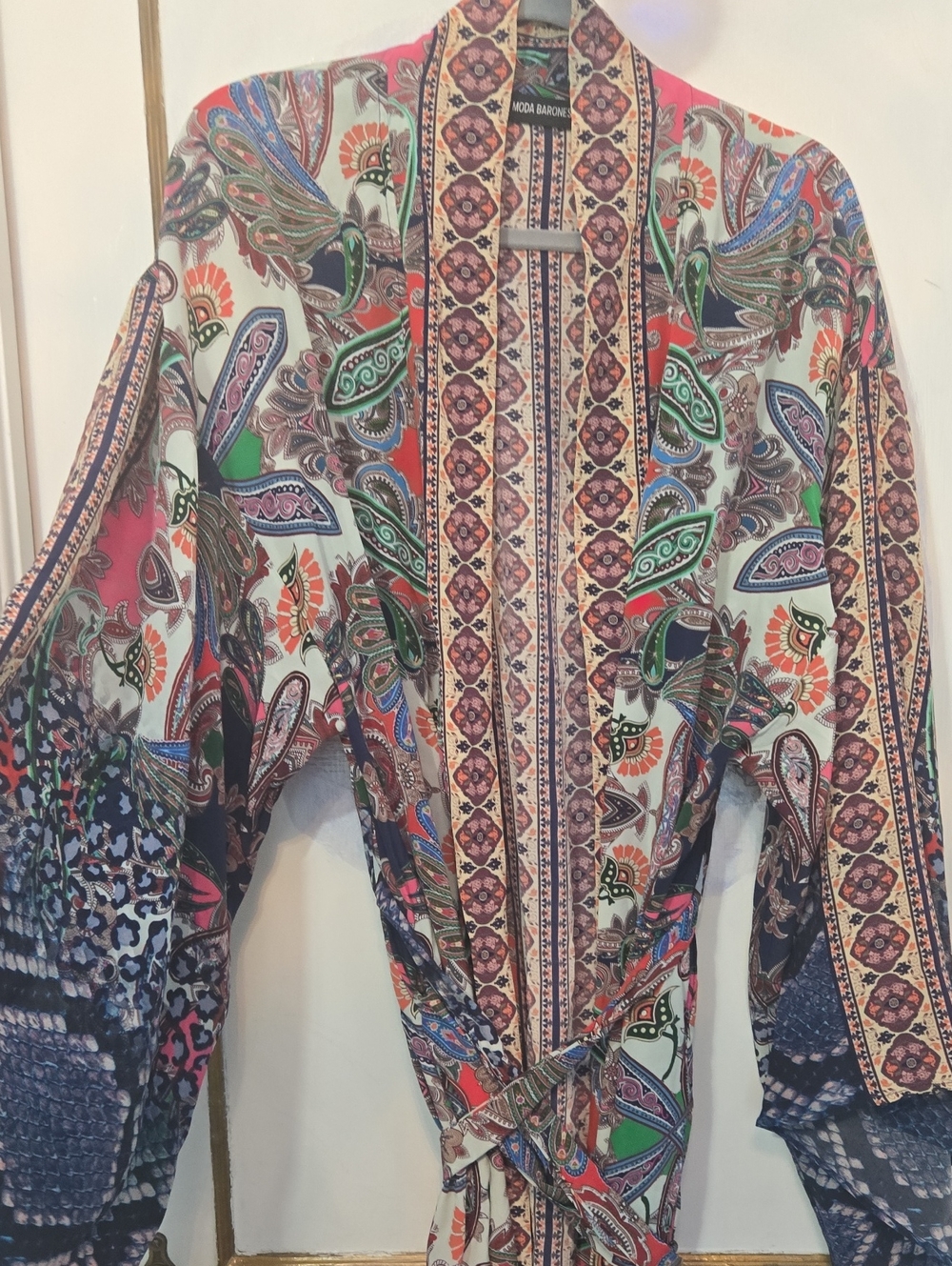 Moda Baronessa Paisley Pyphone Print Kimono Long Wrap 100 Silk  - Multicolor
